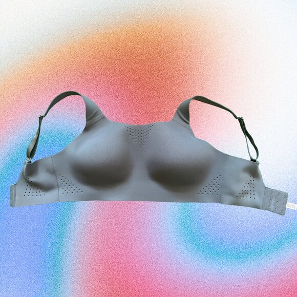 NWOT VICTORIA'S SECRET VSX Featherweight Max™ Sports Bra Gray Grey 32DDD / 32F - Picture 6 of 9